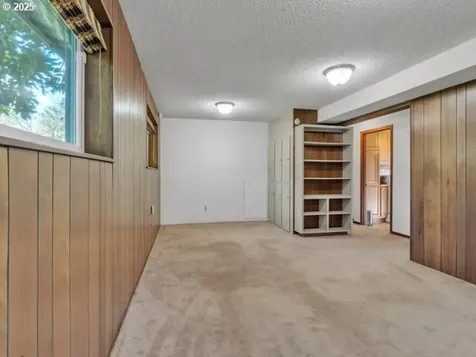 13205 SW Heather Court Beaverton OR 97008