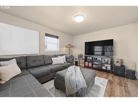 3198 Duke Snider Avenue Eugene OR 97402