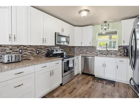 3198 Duke Snider Avenue Eugene OR 97402