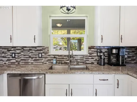 3198 Duke Snider Avenue Eugene OR 97402
