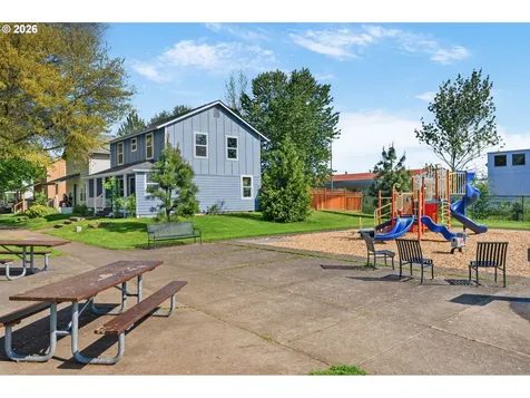 3198 Duke Snider Avenue Eugene OR 97402