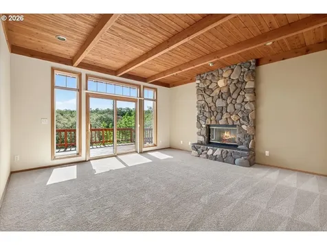 7130 Highway 66 Ashland OR 97520