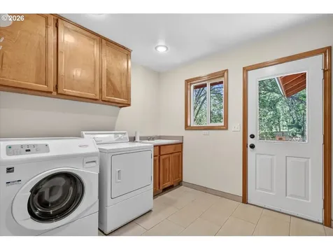 7130 Highway 66 Ashland OR 97520