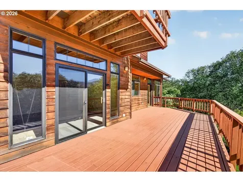 7130 Highway 66 Ashland OR 97520