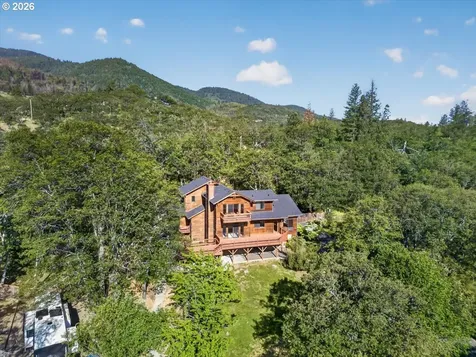 7130 Highway 66 Ashland OR 97520