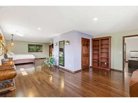 12517 SE 7th Street Vancouver WA 98683