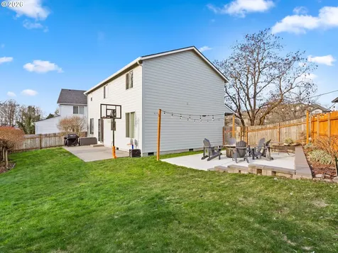 5468 J Street Washougal WA 98671