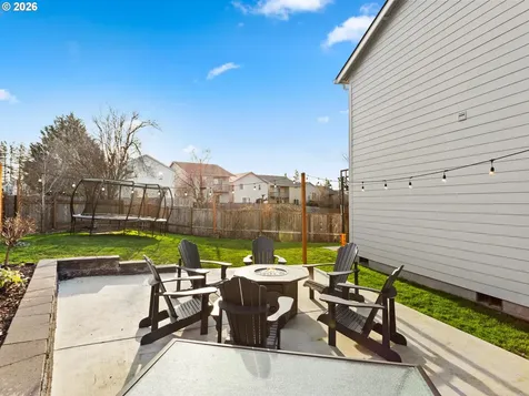 5468 J Street Washougal WA 98671