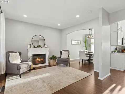 5468 J Street Washougal WA 98671