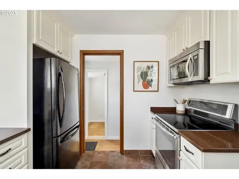 7814 N Emerald Avenue Portland OR 97217
