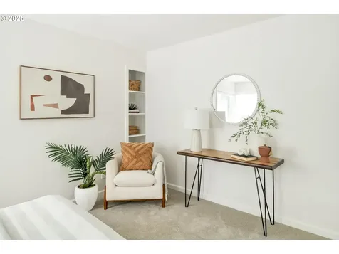 7814 N Emerald Avenue Portland OR 97217
