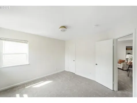 7814 N Emerald Avenue Portland OR 97217