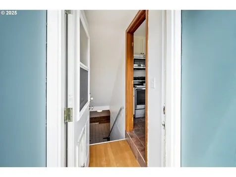 7814 N Emerald Avenue Portland OR 97217
