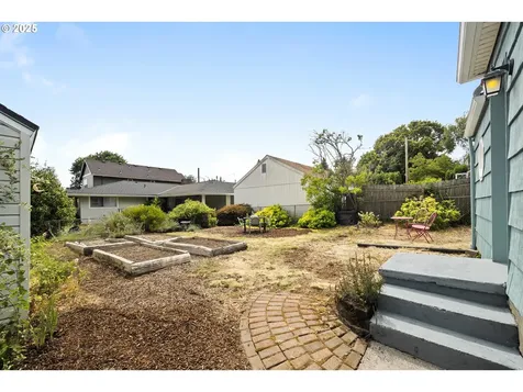 7814 N Emerald Avenue Portland OR 97217
