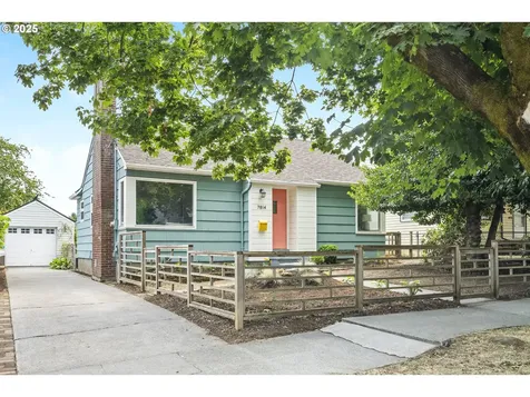 7814 N Emerald Avenue Portland OR 97217