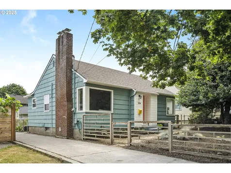 7814 N Emerald Avenue Portland OR 97217