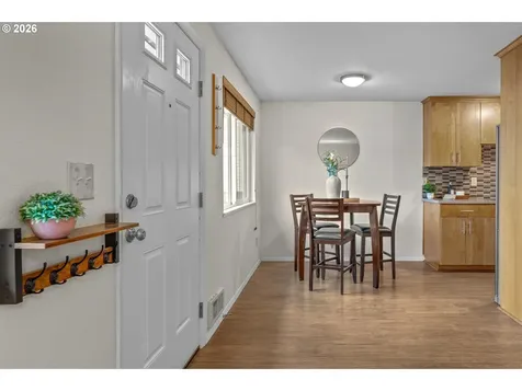 3541 SE Yamhill Street Portland OR 97214