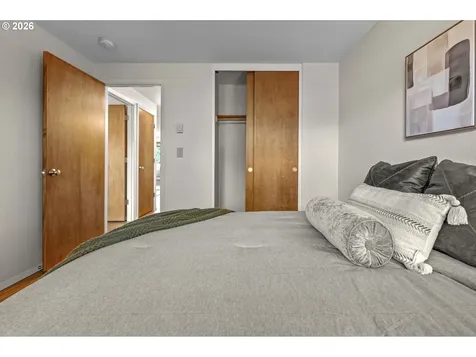 3541 SE Yamhill Street Portland OR 97214