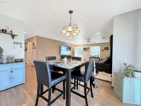 98557 Woodriff Lane Brookings OR 97415
