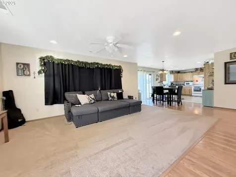 98557 Woodriff Lane Brookings OR 97415