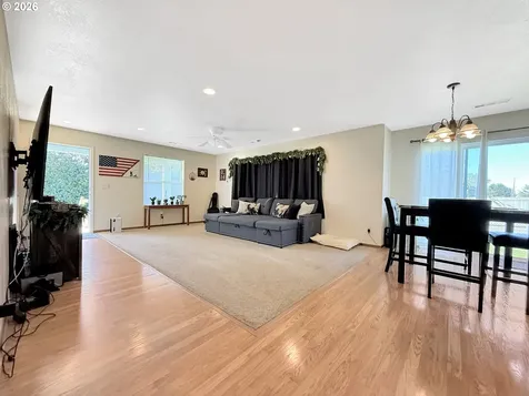 98557 Woodriff Lane Brookings OR 97415