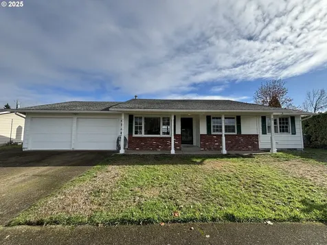 4546 46th Avenue NE Salem OR 97305