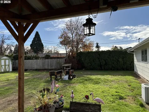 4546 46th Avenue NE Salem OR 97305