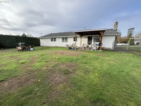4546 46th Avenue NE Salem OR 97305