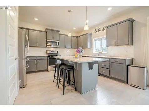 2998 NE Mosey Avenue Albany OR 97321