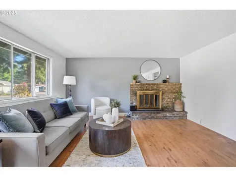 12215 NE 3rd Street Vancouver WA 98684