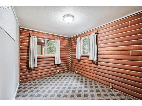 171 Lenora Lane Kelso WA 98626