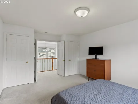 18807 SE 16th Street Vancouver WA 98683