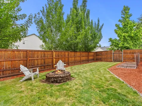 18807 SE 16th Street Vancouver WA 98683