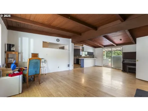 89298 Sutton Lake Drive Florence OR 97439