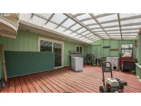 89298 Sutton Lake Drive Florence OR 97439