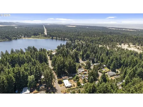 89298 Sutton Lake Drive Florence OR 97439