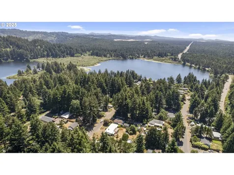 89298 Sutton Lake Drive Florence OR 97439