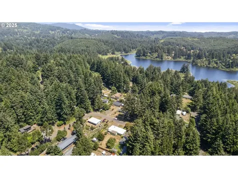 89298 Sutton Lake Drive Florence OR 97439