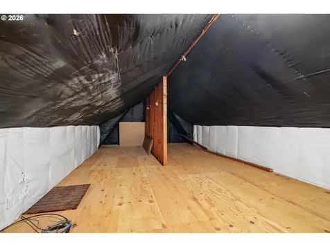 6607 SE Reed College Place Portland OR 97202