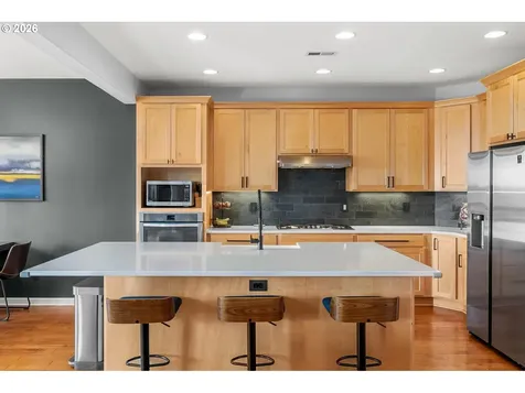 14857 S Sunterra Loop Oregon City OR 97045