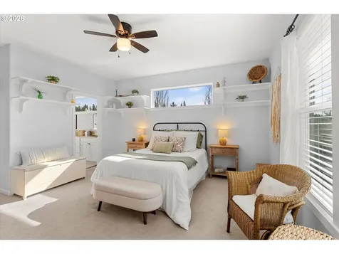 14857 S Sunterra Loop Oregon City OR 97045