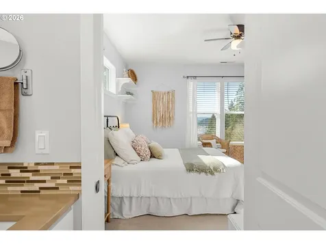 14857 S Sunterra Loop Oregon City OR 97045