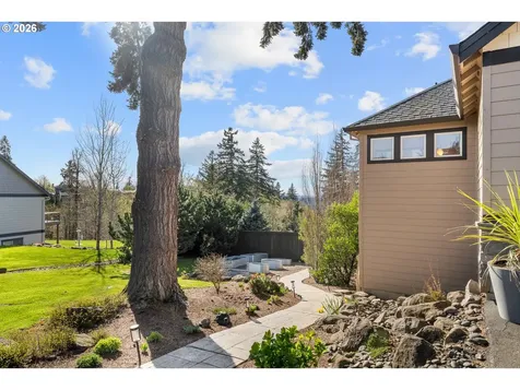 14857 S Sunterra Loop Oregon City OR 97045