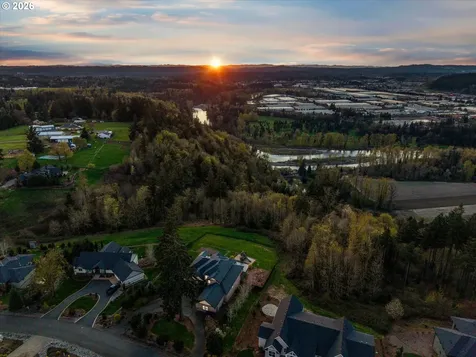 14857 S Sunterra Loop Oregon City OR 97045