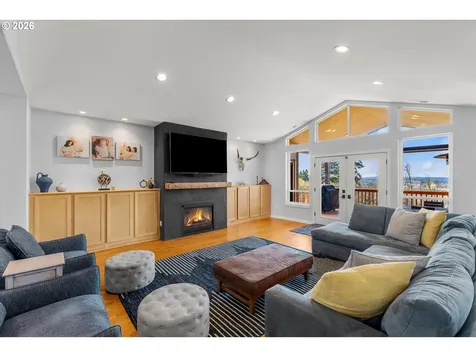 14857 S Sunterra Loop Oregon City OR 97045