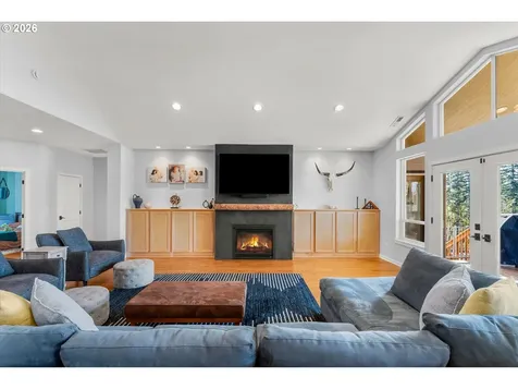 14857 S Sunterra Loop Oregon City OR 97045