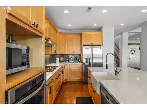 14857 S Sunterra Loop Oregon City OR 97045