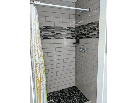 106 SW First Street Enterprise OR 97828