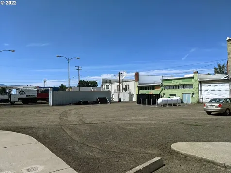 106 SW First Street Enterprise OR 97828