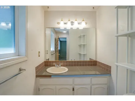 2809 NW 100th Street Vancouver WA 98685